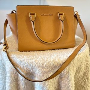 Women’s Michael Kors Small Handbag